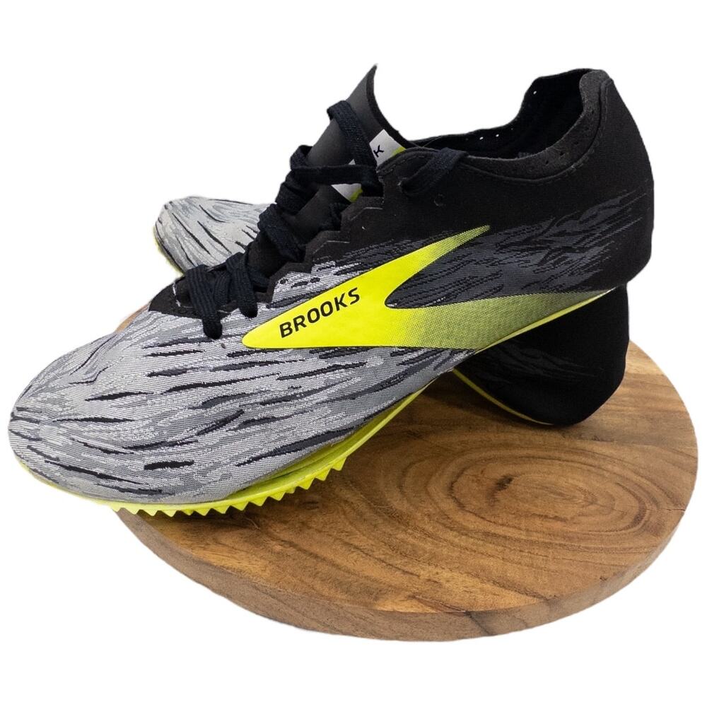 Brooks QW-K v4 Unisex Sprint Track Spikes Men's 7.5 / Women's 9 Black Gray